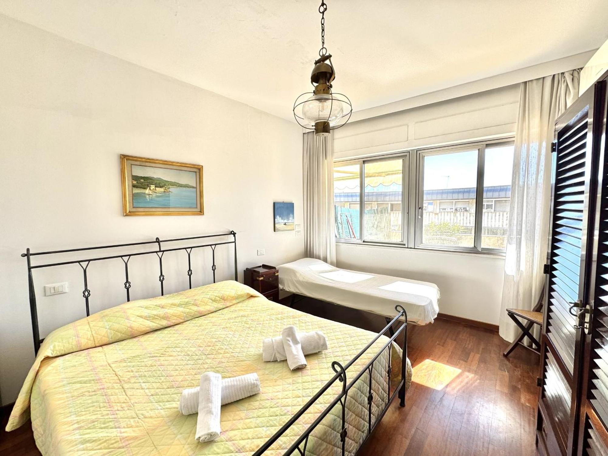 Imperiale Apartment Tirrenia Extérieur photo
